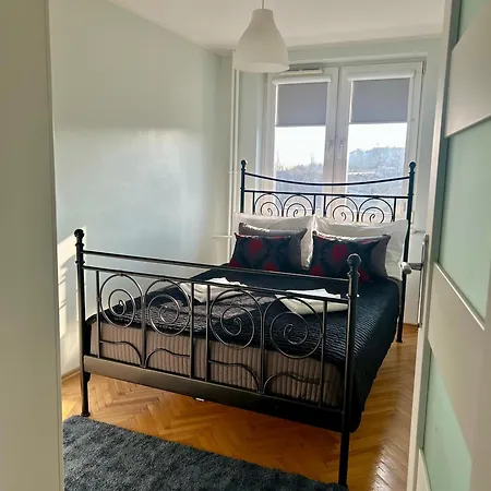 Apartment White Pearl