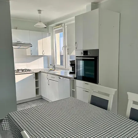Apartment White Pearl *